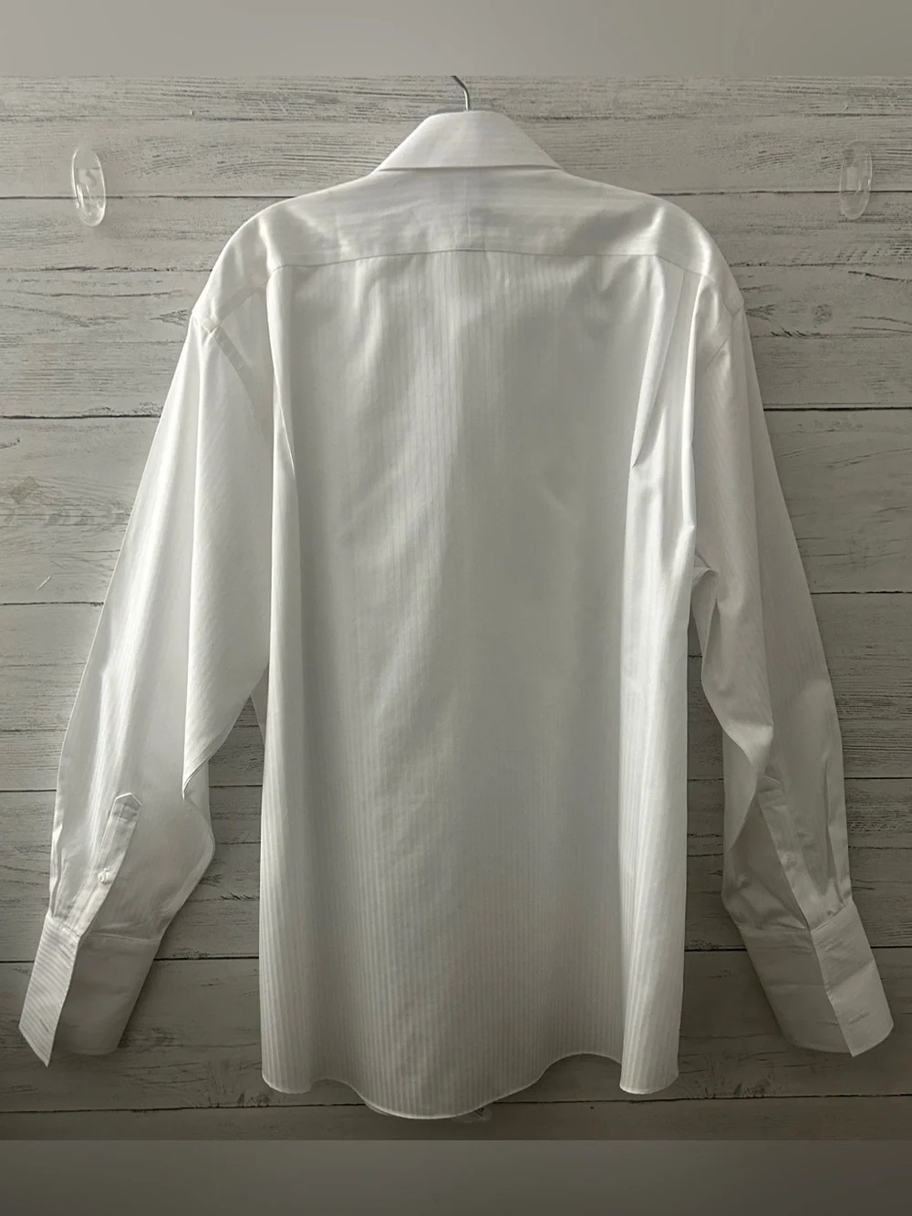Daniel Cremieux Men’s White Long Sleeve Button Up Shirt Subtle Stripes Sz 17/35